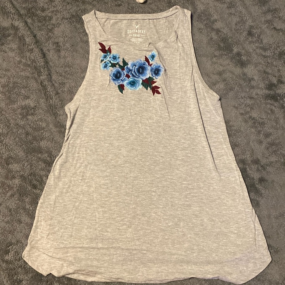 Women’s M American Eagle